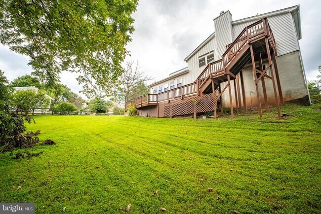 Building Photo - 13320 Scibilia Ct