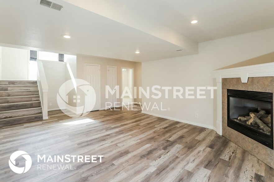 Building Photo - 2304 Sumter Ct