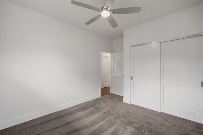 Building Photo - 112 Oliona St
