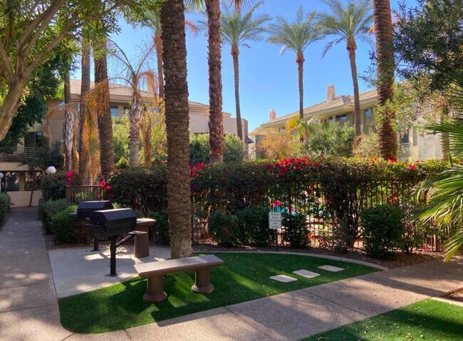 Building Photo - 4343 N 21st St