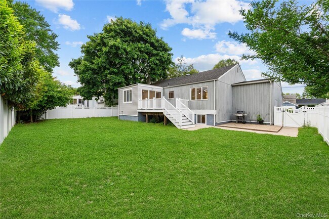 Building Photo - 31 Cail Dr