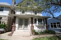 Building Photo - 1+ Bedroom 1 Bath Apartment in Midtown