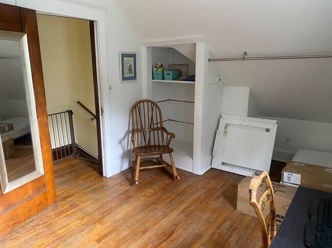 Building Photo - 4244 Nokomis Ave