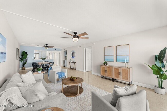 Building Photo - 1125 Jimmy Buffett Mem Hwy