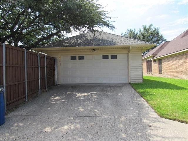 Building Photo - 6711 Lovington Dr