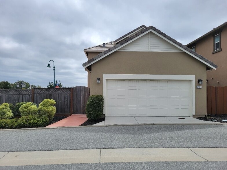 Building Photo - 2969 Denali Dr