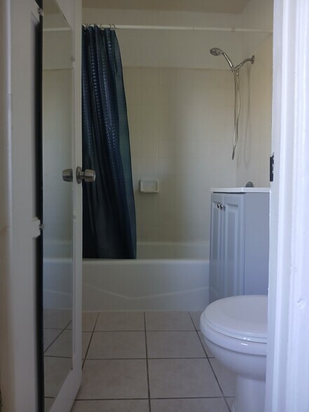 Building Photo - 7848 Normal Ave