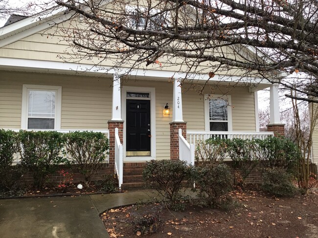 Building Photo - 204 McCarthy Dr