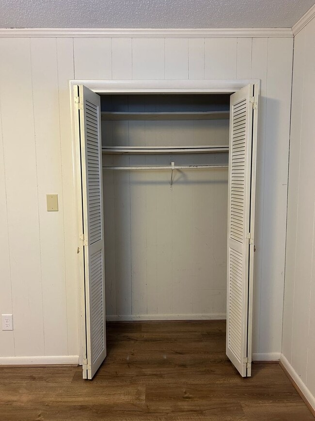 Building Photo - Brown's Chapel Duplex