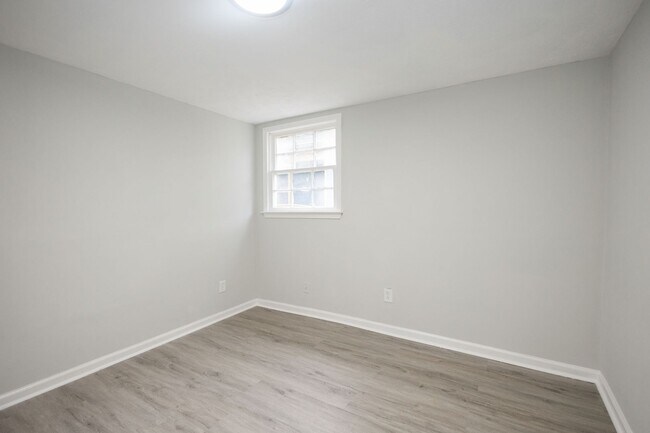 Building Photo - 2 Bedroom House for Rent in Macon, GA – THIS IS NOT A DUPLEX Near Mercer University | $700/mo