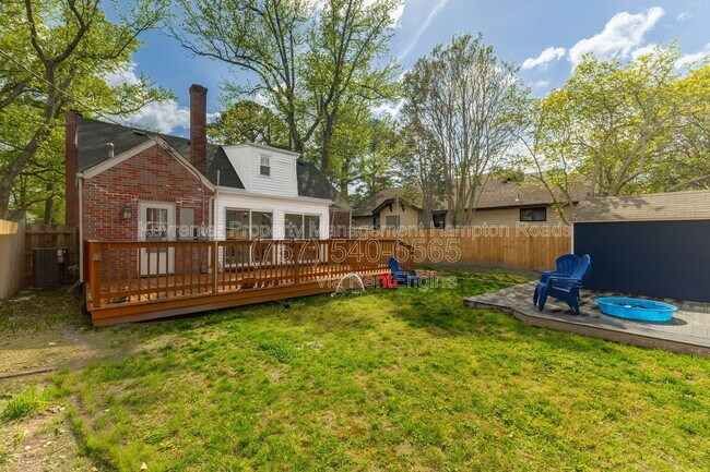 Building Photo - 1620 Melrose Pkwy