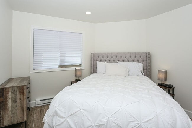 Building Photo - 6 month lease! Updated Baldy Breckenridge Townhome! Dogs negotiable!
