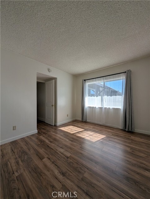 Building Photo - 665 W Altadena Dr