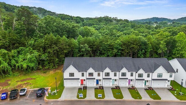 Building Photo - NEW 3-Bedroom Townhome, Now Offering $1000 Move-in Credit!!!
