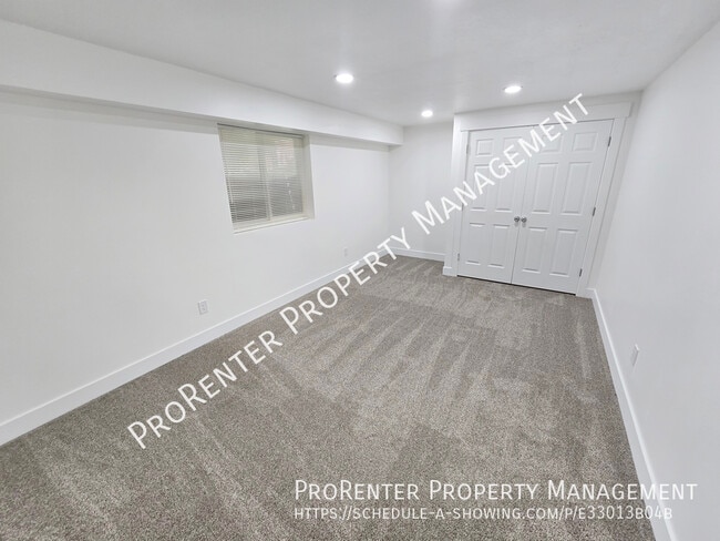 Building Photo - 2575 N 1100 W
