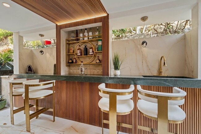 Building Photo - 9213 Warbler Way