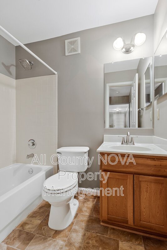 Building Photo - 4323 Apple Orchard Ln