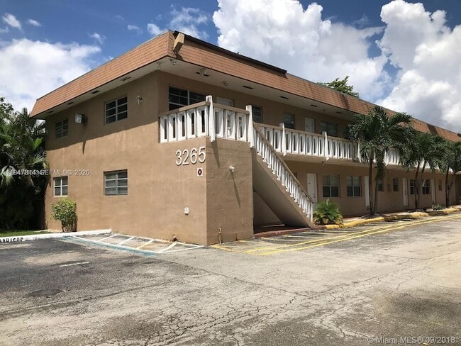 Building Photo - 3265 Griffin Rd