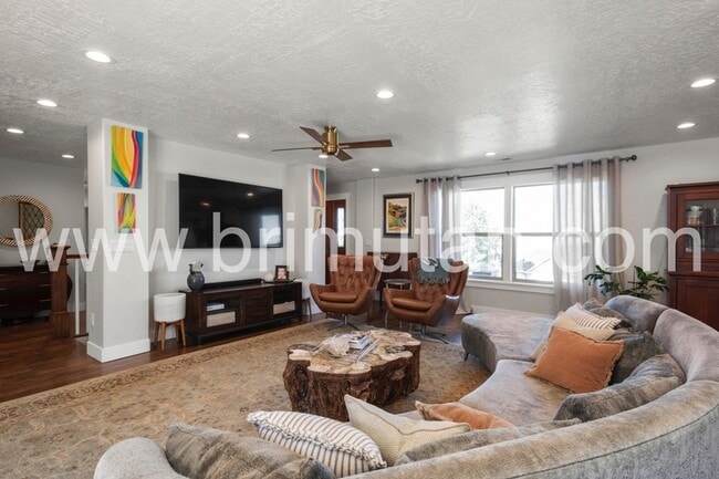 Building Photo - 772 E 2075 S