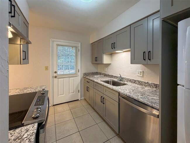 Building Photo - 3146 NW 46 Ave