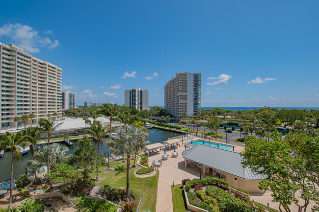Building Photo - 4101 N Ocean Blvd