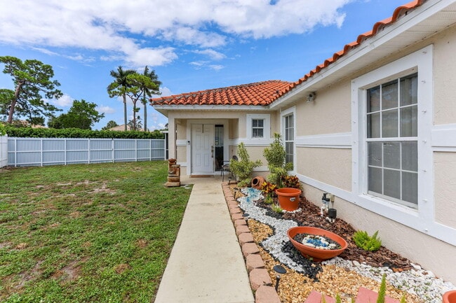 Building Photo - 10216 Boynton Pl Cir