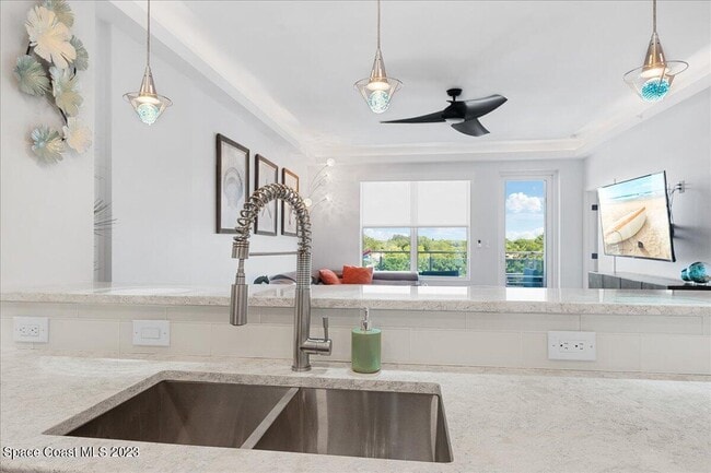 Building Photo - 202 Ivory Coral Ln