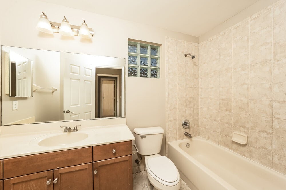 Building Photo - 1603 Briar Oak Dr
