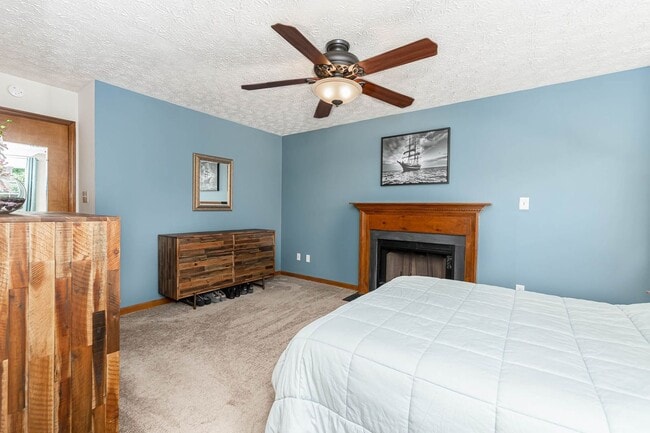 Building Photo - Beautiful Newport News Home