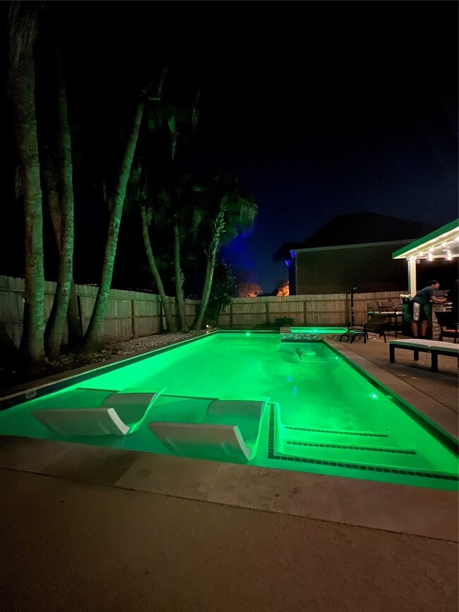 Building Photo - 4103 Pebble Beach Dr