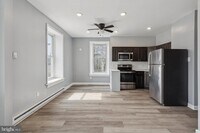 Building Photo - 21 E Price St