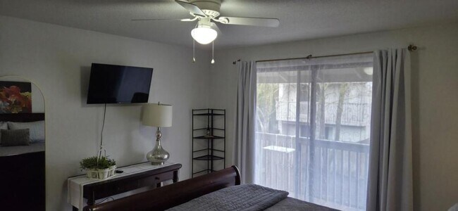 Building Photo - 1309 Maple Leaf Ct
