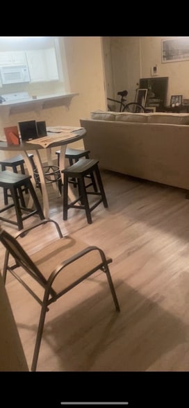 Building Photo - 4345 Cedarcroft Ct