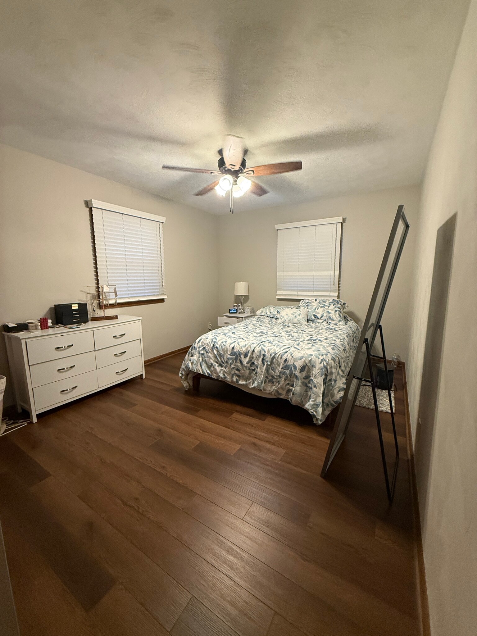 Building Photo - 4714 Oakland St