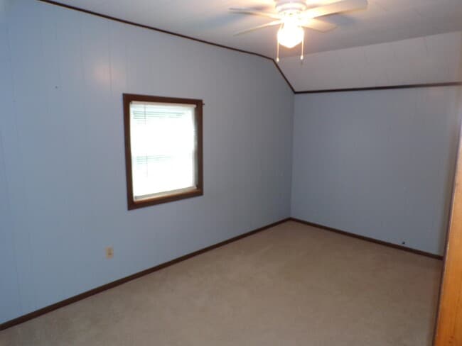 Building Photo - 14780 Lickley Rd