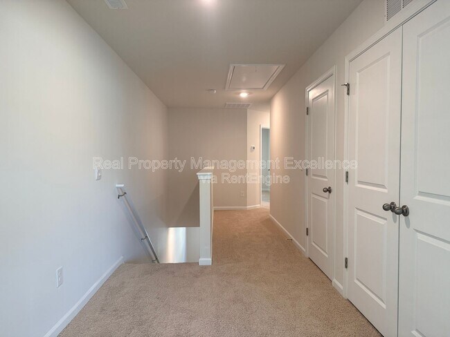 Building Photo - 810 Old Tarboro Rd