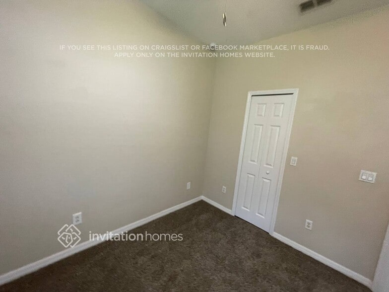 Building Photo - 11152 Oyster Bay Cir