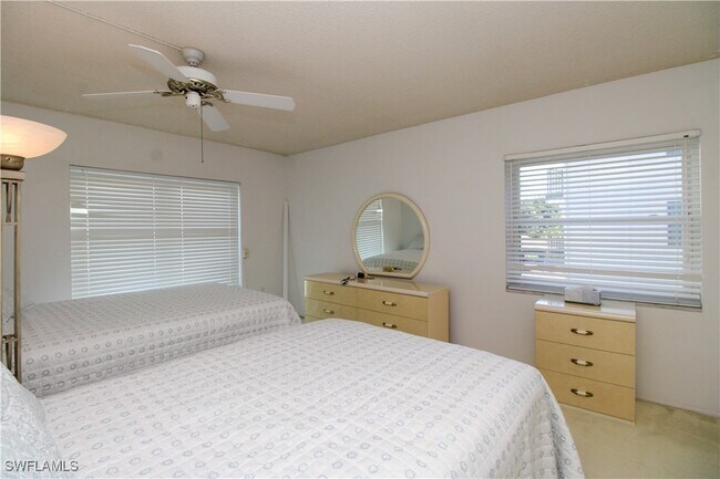 Building Photo - 3400 Gulf Shore Blvd N