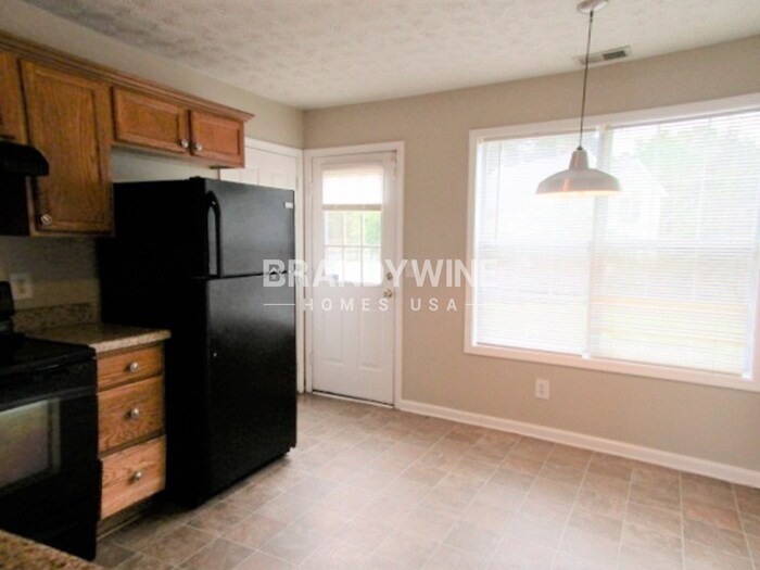 Building Photo - 1559 Ashford Ct