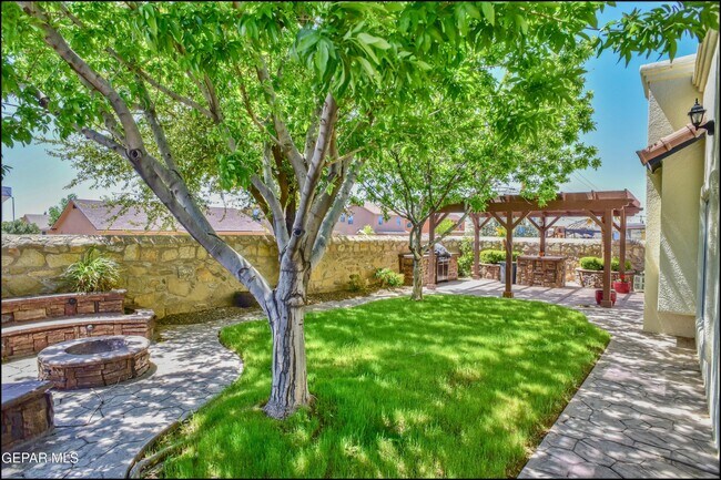 Building Photo - 14420 Misty Point Ct
