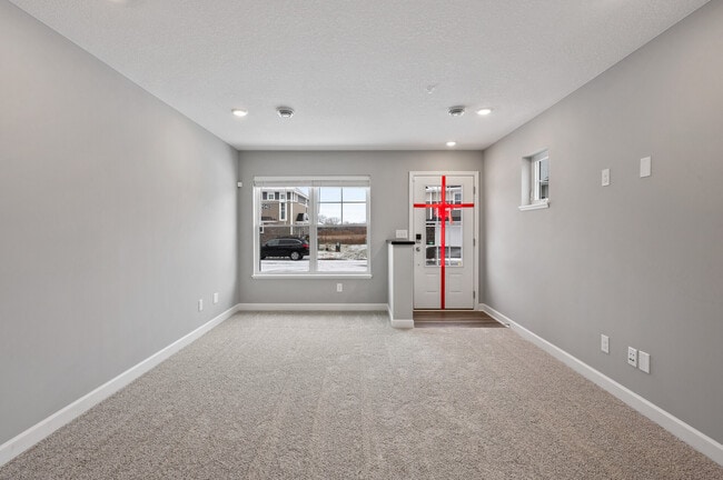 Building Photo - 11032 Zest St NE