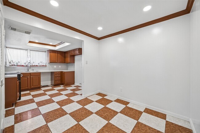 Building Photo - 7503 Winkle Wood Ln