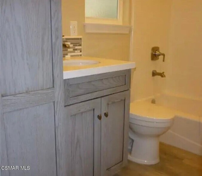 Building Photo - 1226 Aster St