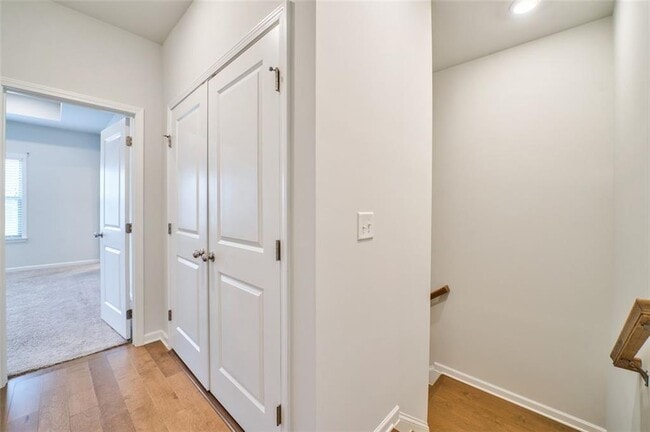Building Photo - 2510 Great Silver Fir Aly