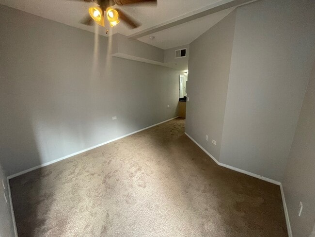 Building Photo - 101 W Market St