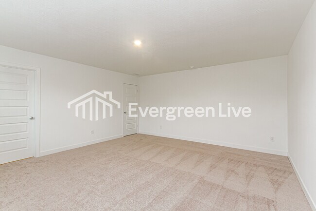 Building Photo - 852 Penrose Pl