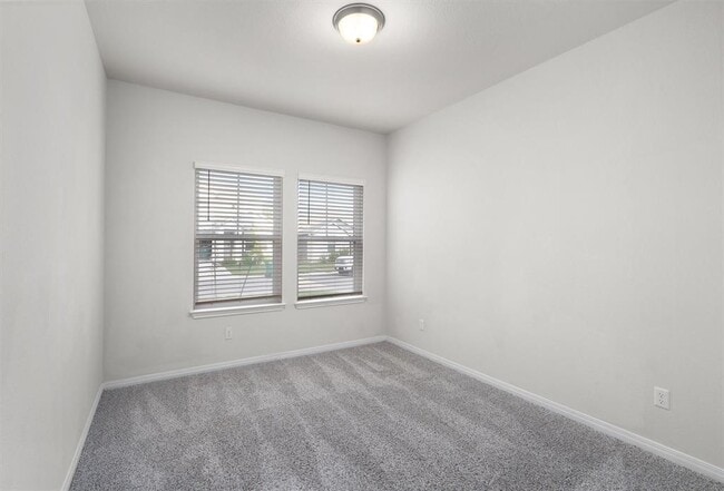 Building Photo - 11800 Copperstone Ave