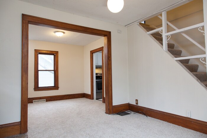 Building Photo - 3848 Major Ave N