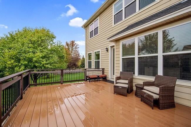 Building Photo - 17659 63rd Pl N