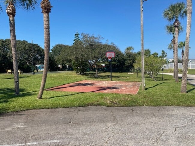 Building Photo - 4825 A1A South, unit 64